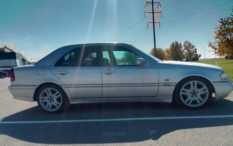 Mercedes-Benz C-Класс, 1997 год, 590 000 рублей, 1 фотография