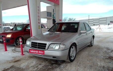 Mercedes-Benz C-Класс, 1997 год, 590 000 рублей, 13 фотография