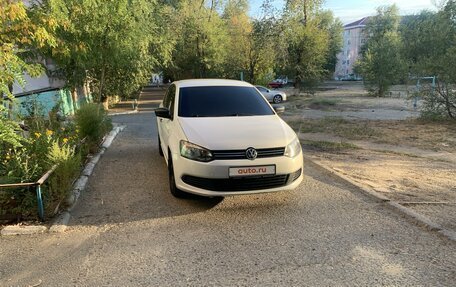 Volkswagen Polo VI (EU Market), 2015 год, 1 050 000 рублей, 2 фотография