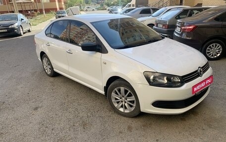 Volkswagen Polo VI (EU Market), 2015 год, 1 050 000 рублей, 4 фотография