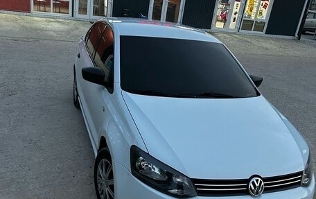 Volkswagen Polo VI (EU Market), 2015 год, 1 050 000 рублей, 7 фотография