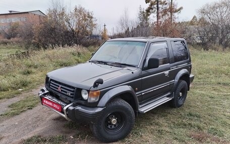 Mitsubishi Pajero III рестайлинг, 1994 год, 710 000 рублей, 1 фотография