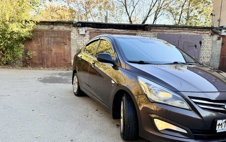 Hyundai Solaris II рестайлинг, 2015 год, 1 250 000 рублей, 2 фотография