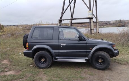 Mitsubishi Pajero III рестайлинг, 1994 год, 710 000 рублей, 15 фотография