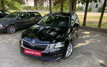 Skoda Octavia, 2017 год, 1 500 000 рублей, 2 фотография