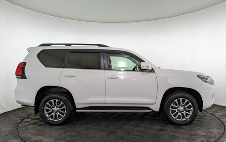 Toyota Land Cruiser Prado 150 рестайлинг 2, 2019 год, 5 350 000 рублей, 4 фотография