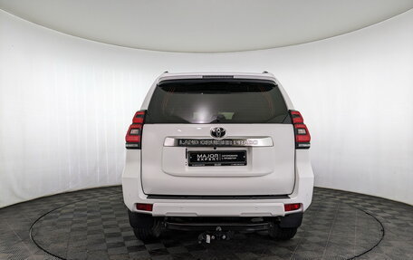 Toyota Land Cruiser Prado 150 рестайлинг 2, 2019 год, 5 350 000 рублей, 6 фотография