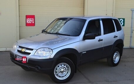 Chevrolet Niva I рестайлинг, 2012 год, 640 000 рублей, 1 фотография