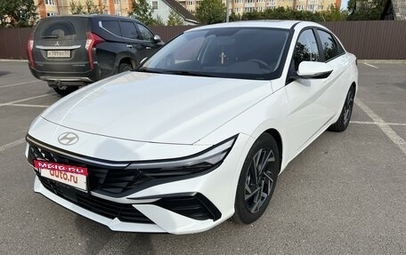 Hyundai Elantra, 2023 год, 2 450 000 рублей, 5 фотография