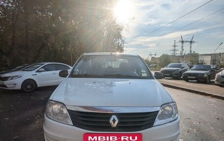 Renault Logan I, 2010 год, 495 000 рублей, 2 фотография