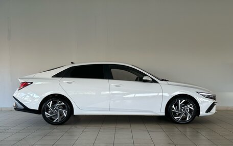 Hyundai Elantra, 2024 год, 2 350 000 рублей, 3 фотография