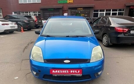 Ford Fiesta, 2005 год, 355 000 рублей, 2 фотография