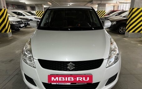 Suzuki Swift IV, 2011 год, 990 000 рублей, 2 фотография