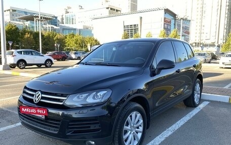 Volkswagen Touareg III, 2011 год, 2 350 000 рублей, 6 фотография