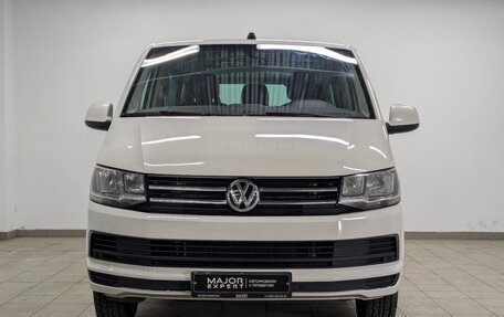 Volkswagen Caravelle T6 рестайлинг, 2019 год, 2 645 000 рублей, 16 фотография