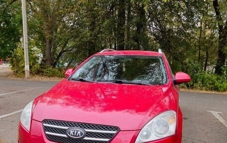 KIA cee'd I рестайлинг, 2008 год, 999 999 рублей, 1 фотография