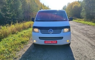 Volkswagen Transporter T5 рестайлинг, 2006 год, 990 000 рублей, 1 фотография