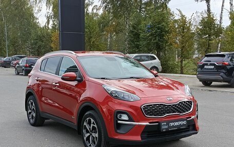 KIA Sportage IV рестайлинг, 2020 год, 2 435 700 рублей, 3 фотография