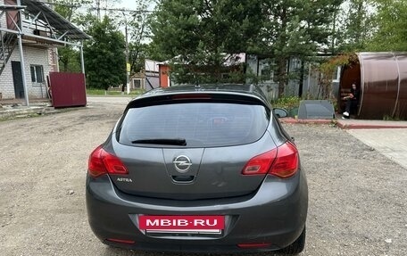 Opel Astra J, 2011 год, 620 000 рублей, 8 фотография