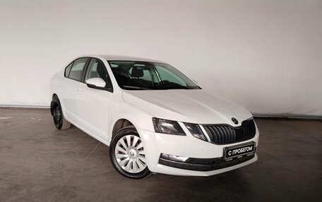 Skoda Octavia, 2018 год, 1 830 000 рублей, 3 фотография