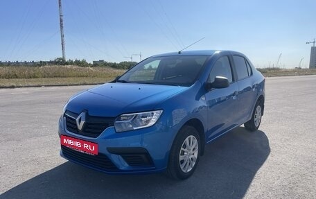 Renault Logan II, 2018 год, 1 235 000 рублей, 9 фотография