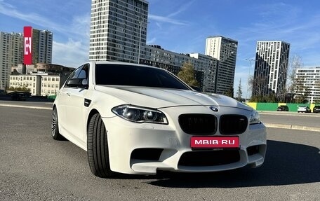 BMW 5 серия, 2013 год, 1 фотография