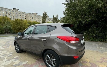 Hyundai ix35 I рестайлинг, 2015 год, 1 670 000 рублей, 4 фотография