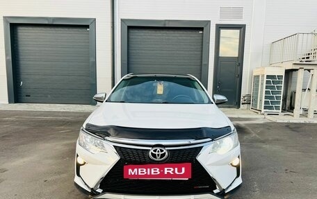 Toyota Camry, 2014 год, 2 099 000 рублей, 9 фотография