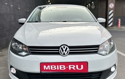 Volkswagen Polo VI (EU Market), 2013 год, 810 000 рублей, 1 фотография