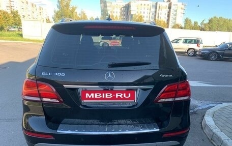 Mercedes-Benz GLE, 2017 год, 4 700 000 рублей, 4 фотография