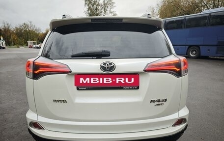 Toyota RAV4, 2017 год, 2 500 000 рублей, 5 фотография