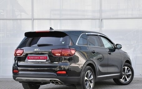 KIA Sorento III Prime рестайлинг, 2018 год, 3 000 000 рублей, 2 фотография