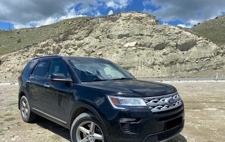 Ford Explorer VI, 2018 год, 2 900 000 рублей, 6 фотография