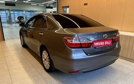 Toyota Camry, 2015 год, 2 000 000 рублей, 7 фотография