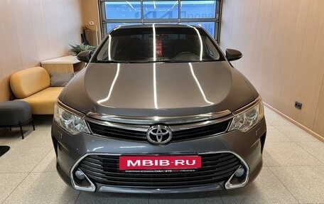 Toyota Camry, 2015 год, 2 000 000 рублей, 2 фотография