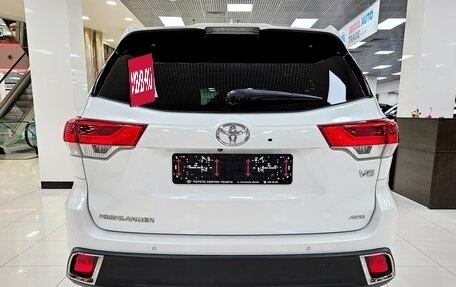 Toyota Highlander III, 2019 год, 4 545 000 рублей, 5 фотография