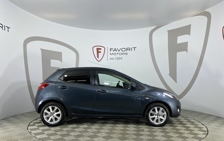 Mazda 2 III, 2012 год, 920 000 рублей, 4 фотография