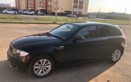 BMW 1 серия, 2009 год, 850 000 рублей, 5 фотография