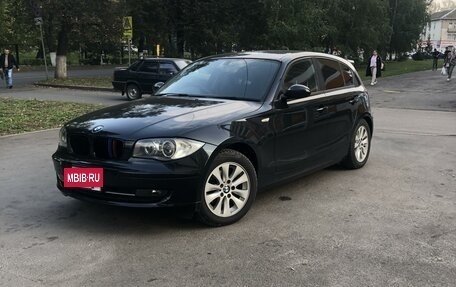 BMW 1 серия, 2009 год, 850 000 рублей, 12 фотография