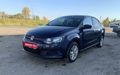 Volkswagen Polo VI (EU Market), 2012 год, 750 000 рублей, 1 фотография