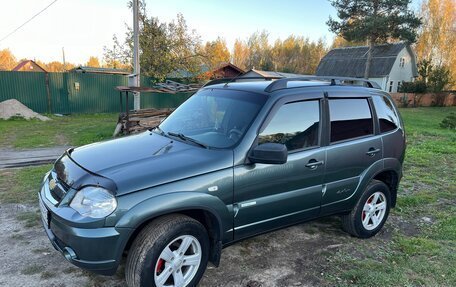 Chevrolet Niva I рестайлинг, 2013 год, 685 000 рублей, 1 фотография