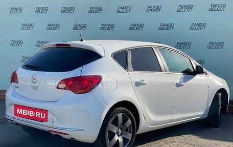 Opel Astra J, 2013 год, 880 000 рублей, 7 фотография