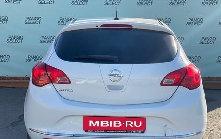 Opel Astra J, 2013 год, 880 000 рублей, 10 фотография