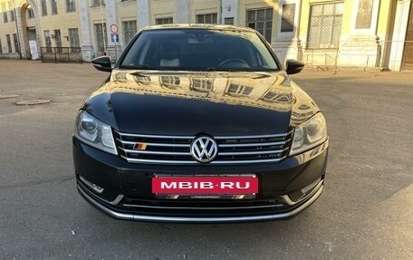 Volkswagen Passat B7, 2013 год, 1 650 000 рублей, 4 фотография