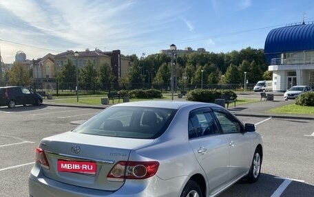 Toyota Corolla, 2011 год, 1 300 000 рублей, 6 фотография