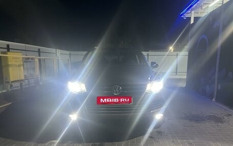 Volkswagen Touareg III, 2011 год, 2 100 000 рублей, 11 фотография