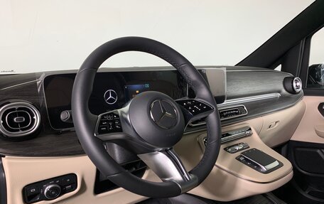 Mercedes-Benz V-Класс, 2024 год, 16 200 000 рублей, 12 фотография