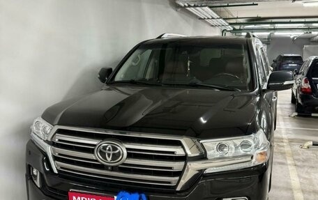 Toyota Land Cruiser 200, 2016 год, 5 700 000 рублей, 1 фотография