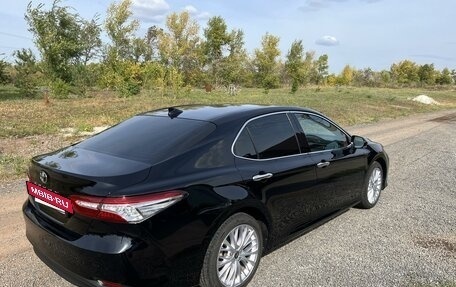 Toyota Camry, 2020 год, 3 300 000 рублей, 8 фотография