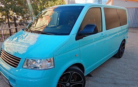 Volkswagen Transporter T5 рестайлинг, 2008 год, 2 500 000 рублей, 2 фотография